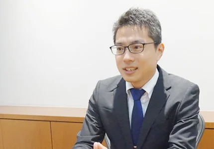 株式会社マルハン　人財部地域人事課　安部巌様